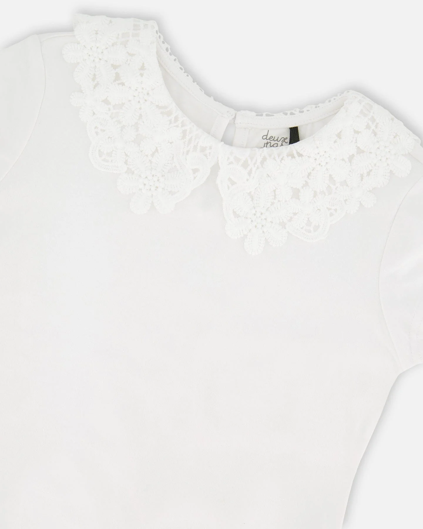 T-Shirt With Crochet Peter Pan Collar White - Image 4